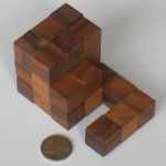 Snake Cube